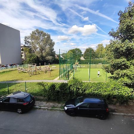 Room & Parking In Shared Appartment With Proprietor L 25 Mins From Paris Gare Du Nord, Cdg Airport & Stade De France Montmagny Bagian luar foto