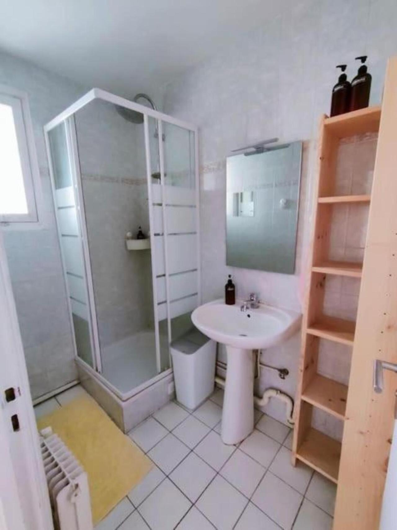 Room & Parking In Shared Appartment With Proprietor L 25 Mins From Paris Gare Du Nord, Cdg Airport & Stade De France Montmagny Bagian luar foto